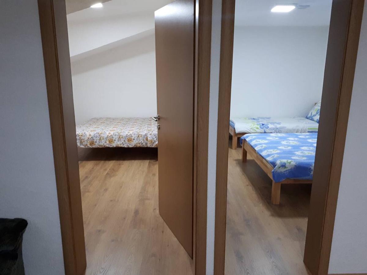 Apartmani Tajra Високо Екстериор снимка