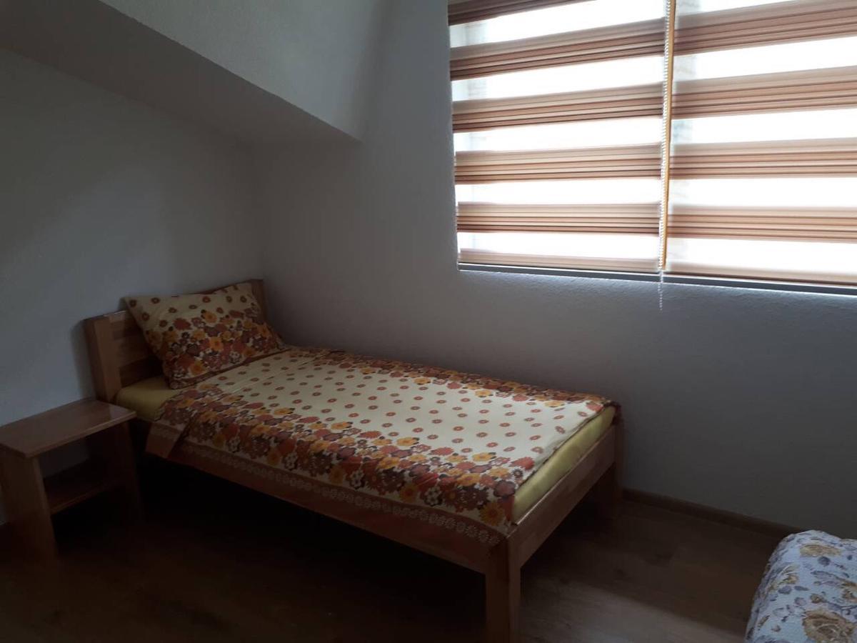 Apartmani Tajra Високо Екстериор снимка